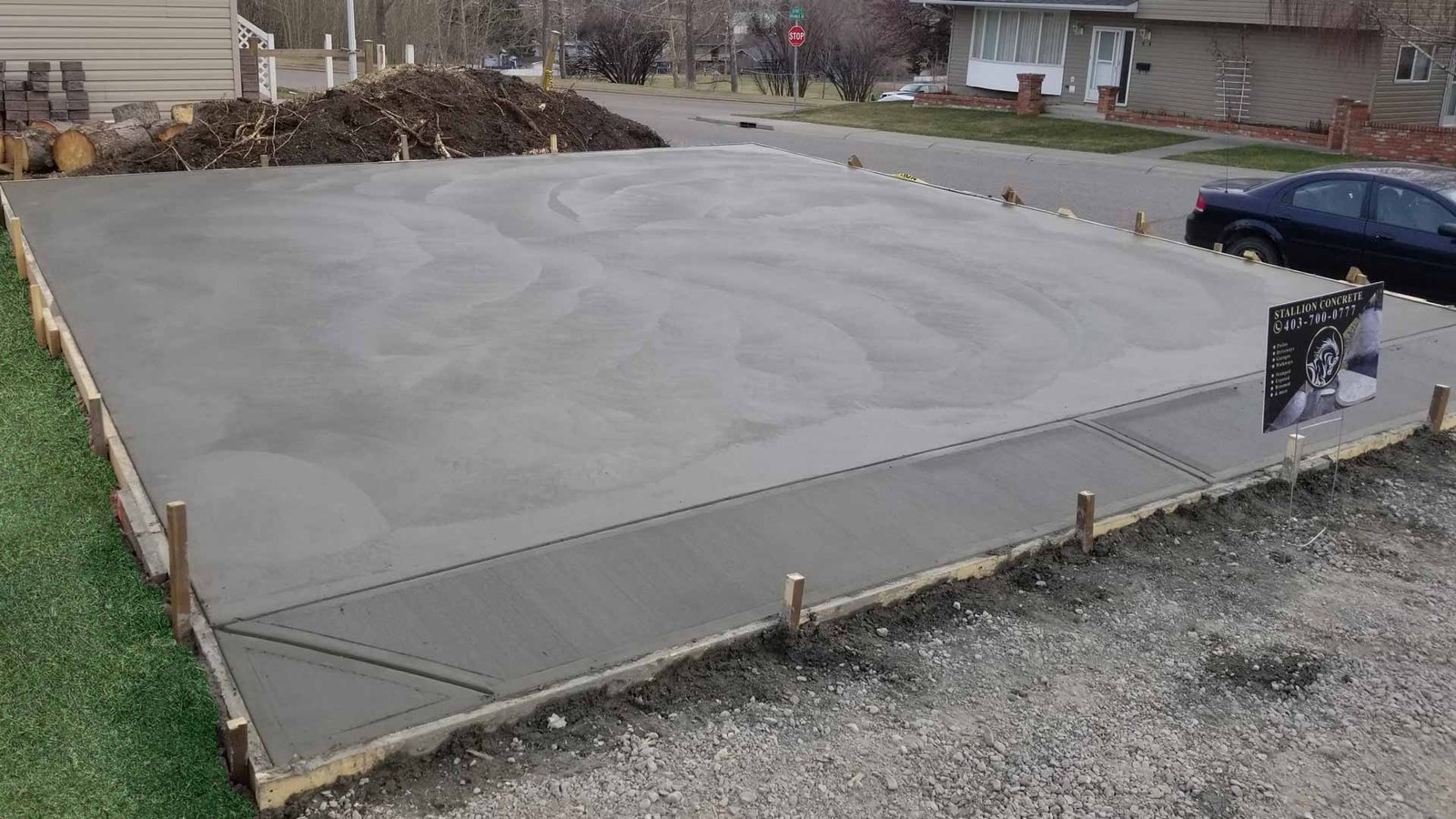 Garage Pads Stallion Concrete in Calgary